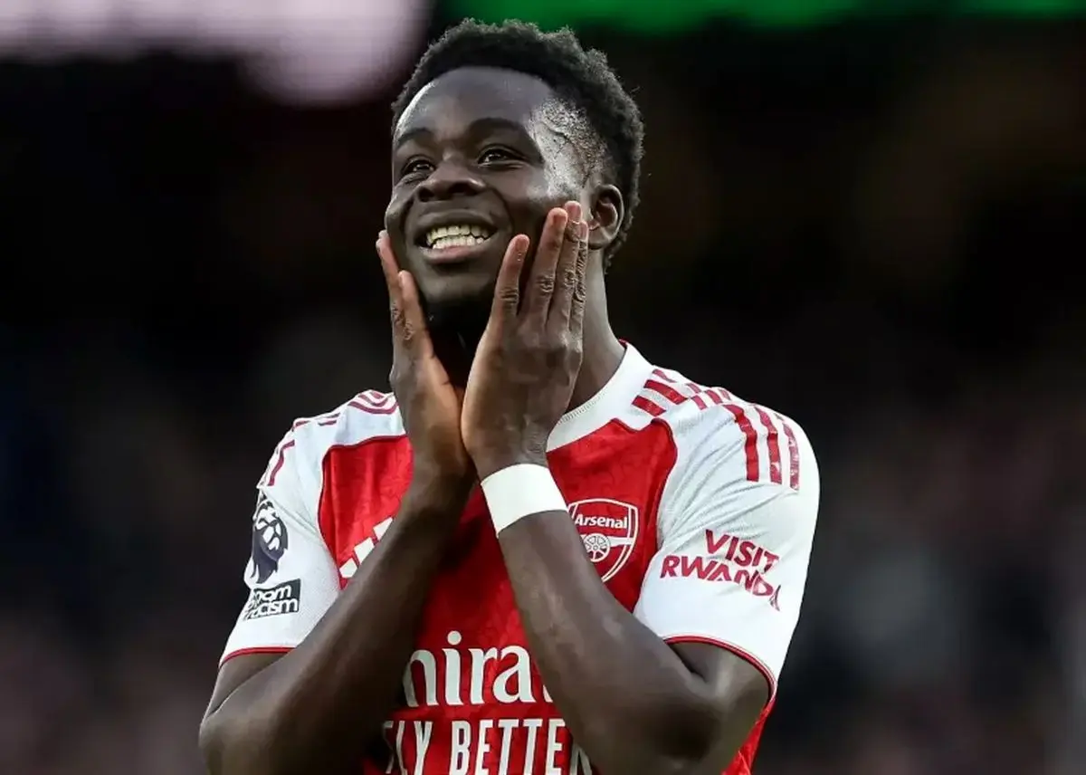 پاسخ طعنه‌آمیز ساکا به هوادار توهین‌کننده در جام حذفی