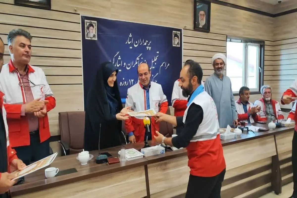 تاکید بر تقویت بدنۀ داوطلبی هلال احمر قزوین در سطح محله‌ها
