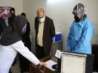 بازدید فرمانده ستاد مقابله با کرونای پایتخت از مراکز واکسیناسیون شمیرانات