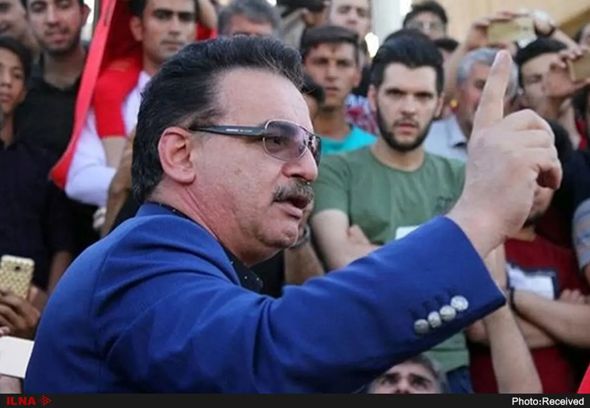 فوتبال ایران در باتلاق فساد و زد و بند این افراد معلوم الحال گرفتار شده/ با این افراد برخورد کنید