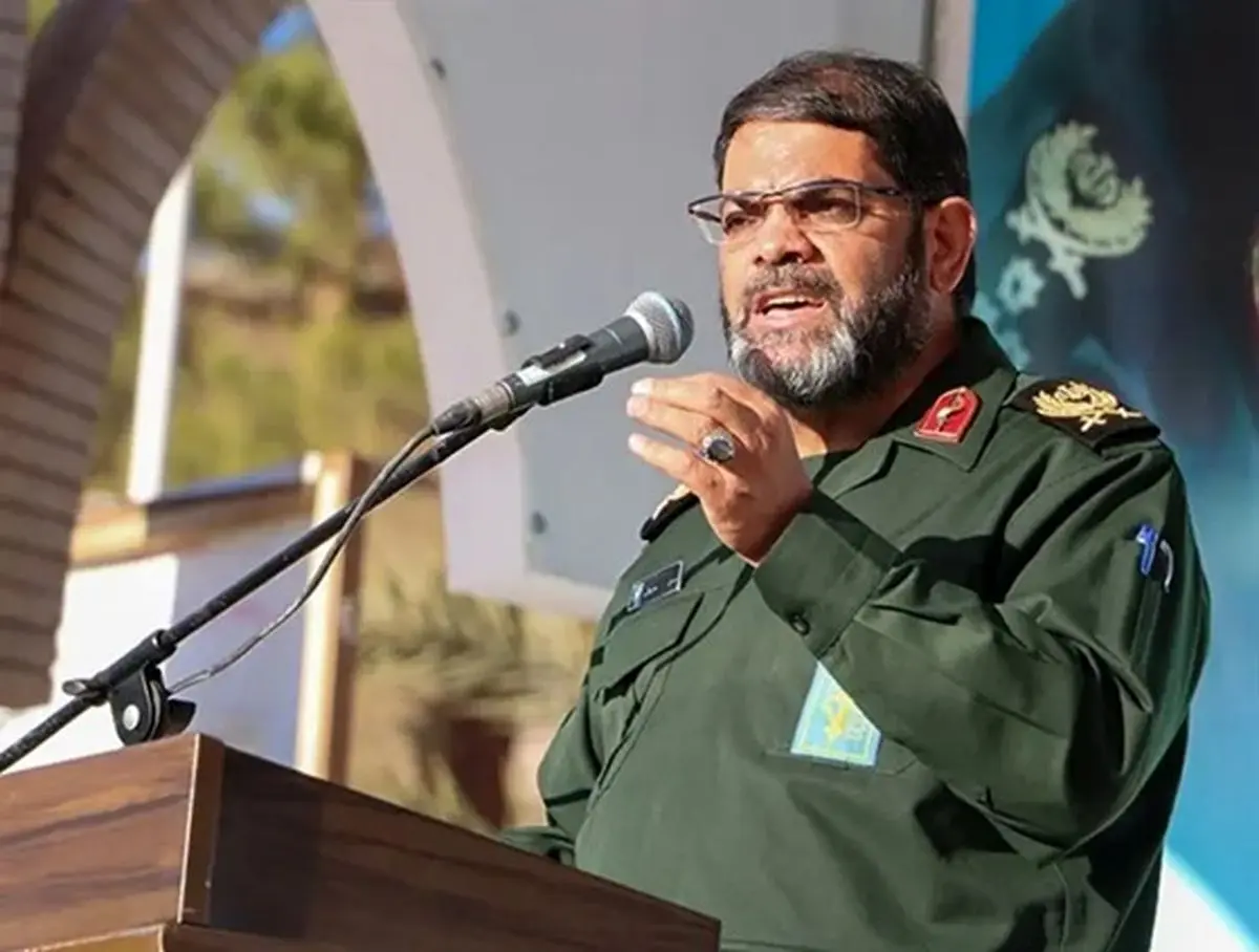 وحدت حول محور ولایت، امروز از نان شب واجب‌تر است
