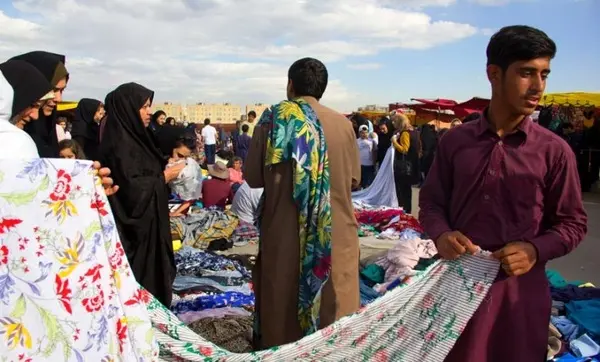 مشهد الگوی شهر بازارهای موقت در کشور است