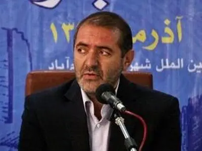استخدام نیروی خدماتی  با مدرک دانشگاهی در شهرداری کذب است