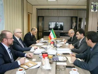 ایران و فنلاند پای میز مذاکره/ امضا قرار داد همکاری برای جنگل و دامپزشکی