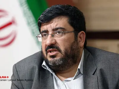 ترامپ برای پیروزی در انتخابات سعی در دو قطبی‌سازی دارد/ دولت آمریکا به خاطر رفتارش با ایران تحت فشار است 