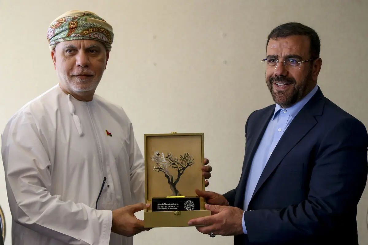 تأکید بر افزایش حجم مبادلات اقتصادی ایران و عمان