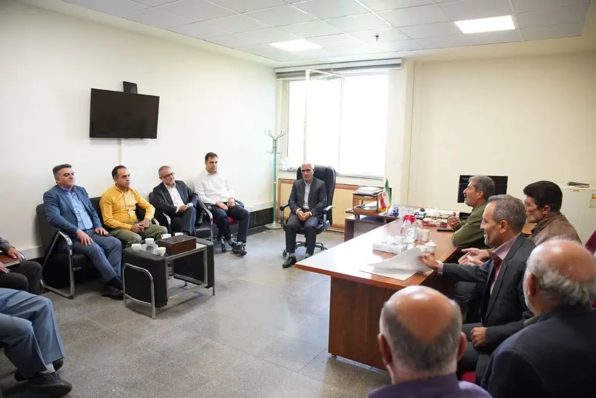 منابع طبیعی و ثبت اسناد به حدود تقسیمات کشوری احترام بگذارند