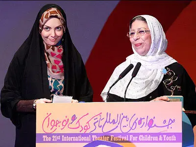 هنگامه مفید به روز جهانی تئا‌تر کودک و نوجوان پیام داد
