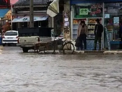 آب جاری شده در رشت فراتر از ظرفیت رودخانه‌ها است/ هیچ راهکاری جز تخلیه منازل وجود ندارد