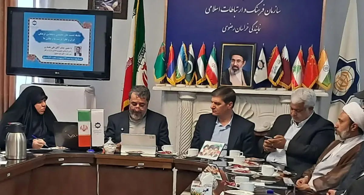 امپراتور رسانه‌ای قطر ۵۰۰ میلیون مخاطب دارد/ سی هزار ایرانی ساکن دوحه