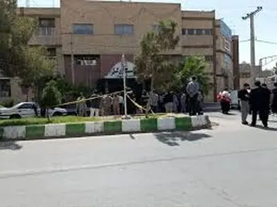 نخستین تصاویر از آغاز حمله تروریست‌ها به دادگستری زاهدان/فیلم