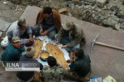 نگاهی به تشکیل کمیته مزد/ فعالان کارگری: هزینه‌های زندگی ۹۰ میلیون تومان است، مزایای رفاهی را افزایش دهید