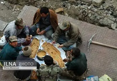 عقب‌ماندگی ۱۵ میلیون تومانی دستمزد از سبد خوراکی‌ها/ هزینه‌های زندگی کارگران به بیش از ۹۱ میلیون تومان رسید