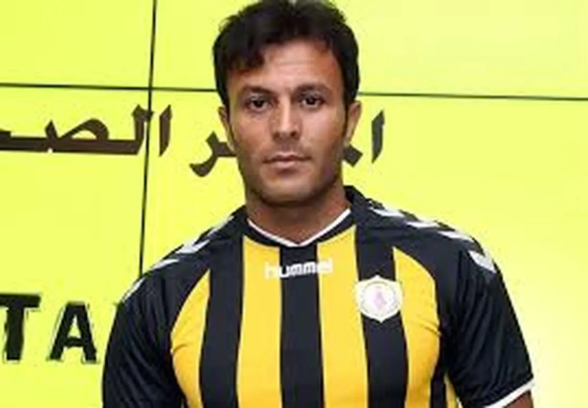 طیبی روی پوستر بازی القطر - الاهلی (عکس)
