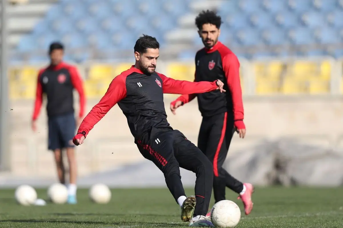فوتبال درون تیمی پرسپولیس به همراه تذکرات گل محمدی 