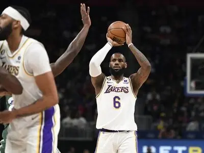 ویدیو: هجدهمین برد فصل صدرنشین بسکتبال NBA