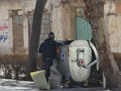 کاهش زباله های خشک رشت به دلیل افزایش زباله گردها / کاهش 150 تنی  تولید روزانه زباله  