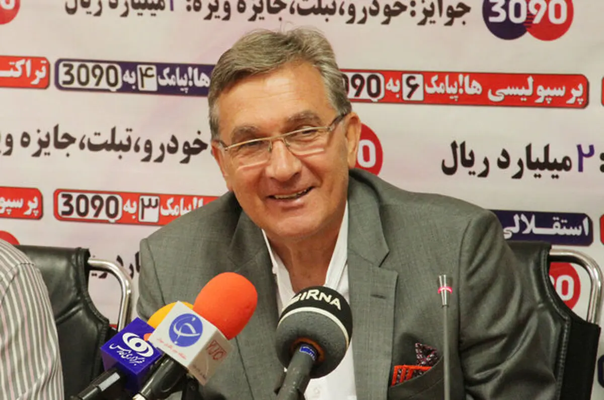 برانکو: می‌خواهیم نیم فصل را با پیروزی به پایان برسانیم/ به دنبال بهانه جویی با اعتراض به داور نیستم