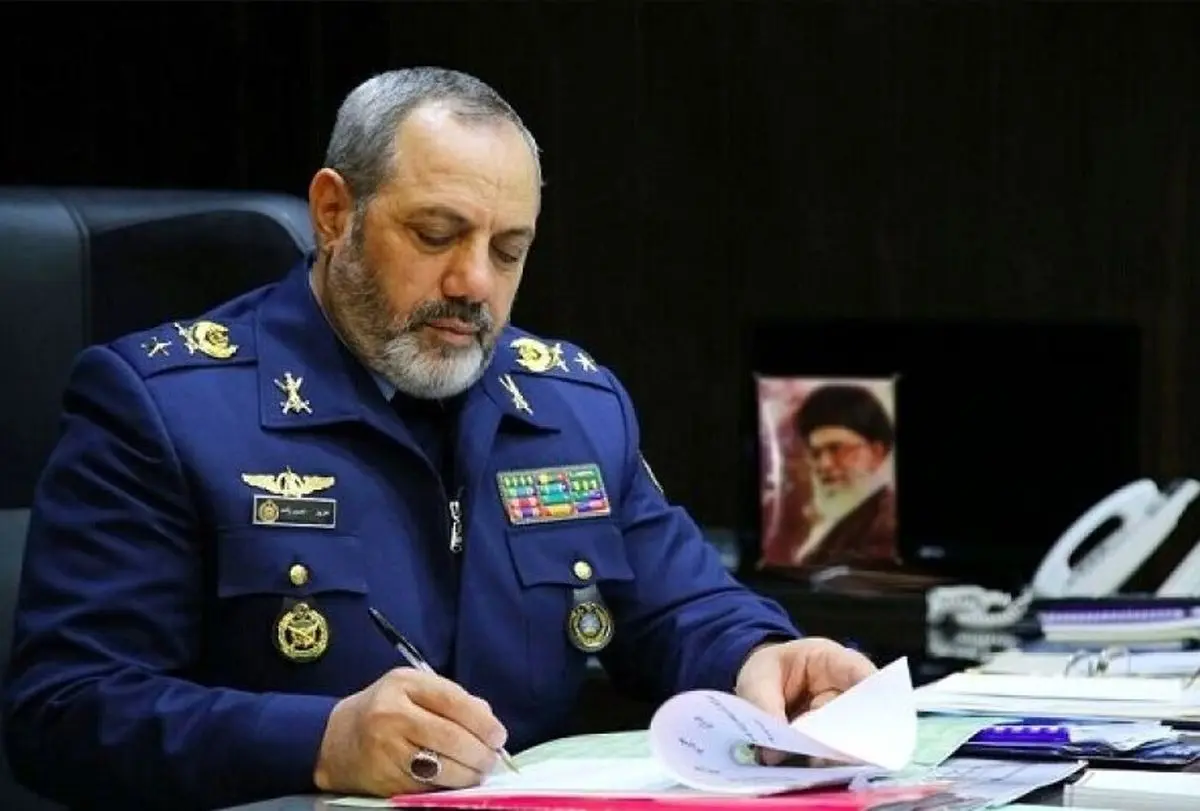 پیامهای تبریک وزیر دفاع در پی انتصاب فرماندهان جدید نیروهای مسلح