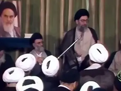 روایت رهبرمعظم انقلاب از ملاقات با امام خمینی در بیمارستان در سال ۶۵ و جمله مهم امام + فیلم