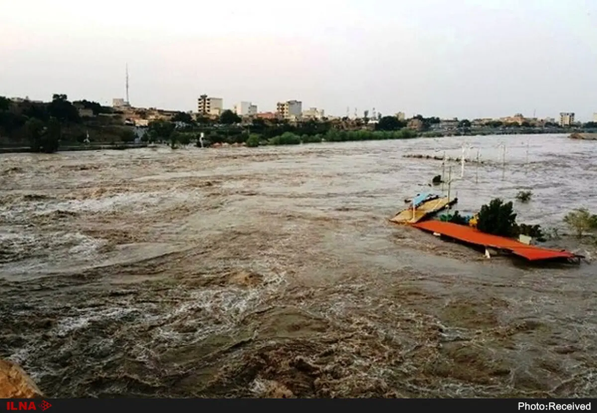 اسکان و خدمات‌رسانی اداره کل آموزش فنی و حرفه‌ای استان کرمانشاه به سیل‌زدگان