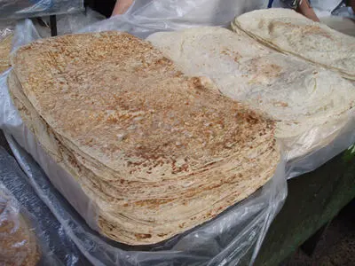 قیمت نان در آذربایجان‌غربی ۷۰ الی ۱۰۰ درصد افزایش پیدا کرد