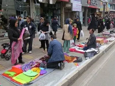 ساماندهی دستفروشان با توزیع فرصت‌های اقتصادی در شیراز