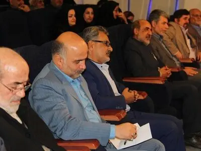 محفل شعر فجر در زاهدان برگزار شد