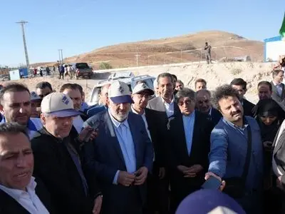 پروژه از پیشرفت مناسبی برخوردار است/ افتتاح ۱۱ پروژه در لرستان