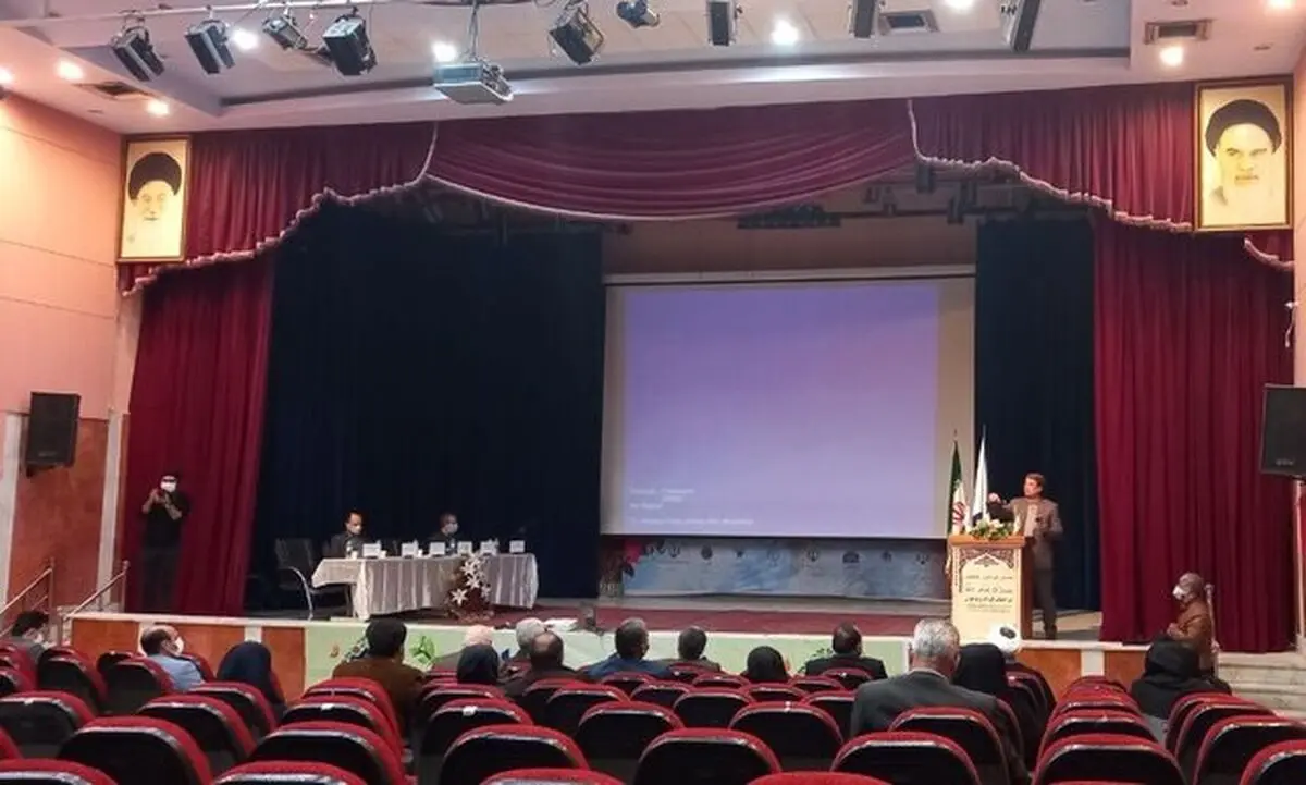  همایش "سیمای امام رضا(ع) در ادبیات کودک و نوجوان" در کرمانشاه به کار خود پایان داد 