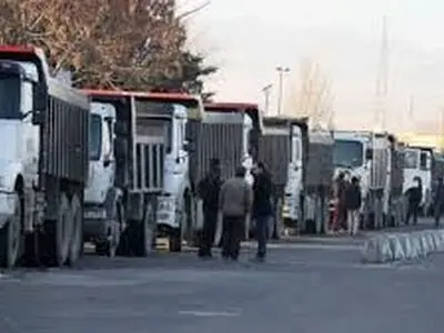 فردا جلسه مشترک با مسئولان برای رسیدگی به وضعیت کامیون‌داران برگزار می‌شود