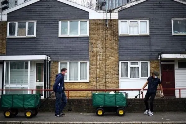 UK Food Banks Give Out Record Amount as Rising Living Costs Drive Hardship

