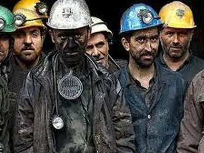 بسته‌های حمایتی کارگران عاملی برای کاهش نرخ بیکاری/ چالش معیشتی مزدبگیران عاملی برای رکود اقتصادی است