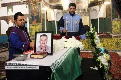 تشییع شهید آوانس سیمونیان  در کلیسای حضرت مریم  اصفهان