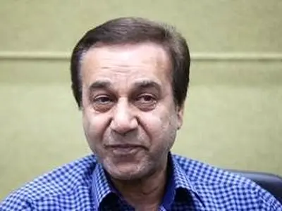 هیچ ملتی به‌اندازۀ مردم ایران نسبت به موقعیت خود آگاه نیست