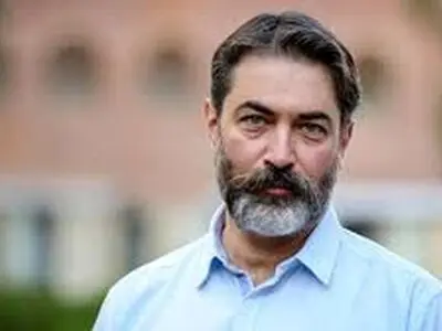 جناب خان بدل پارسا پیروزفر را پیدا کرد!