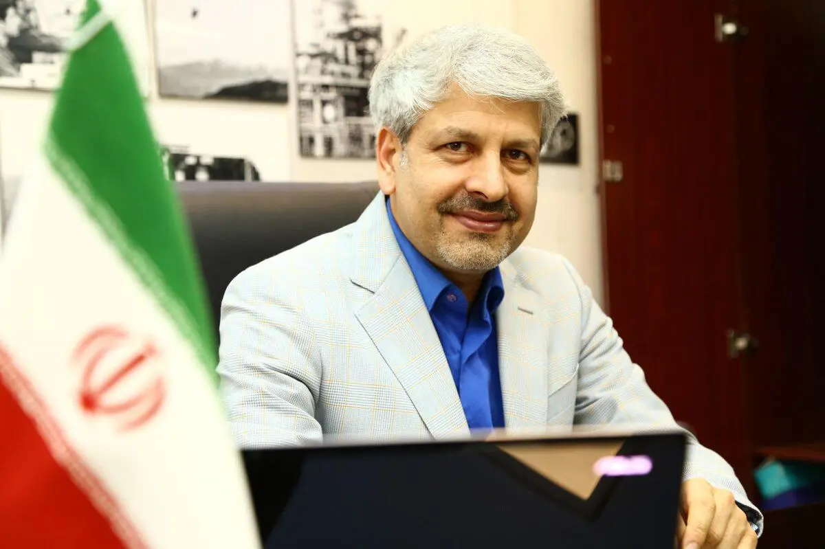 سیاست غرب بلاتکلیفی صنعت است/ به صنایع پیشران توجه نمی‌شود