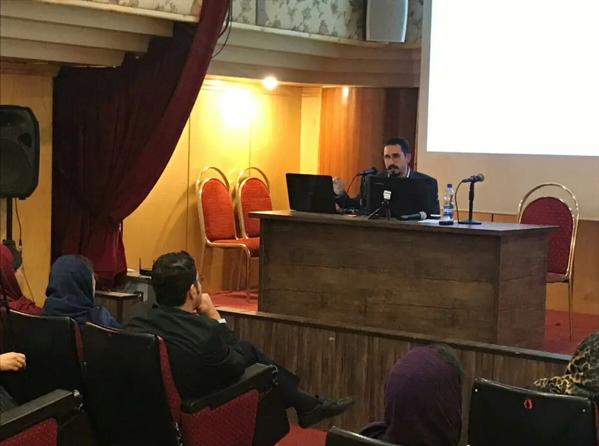 جشنواره موسیقی نواحی نمونه ایده‌آل خدمت است