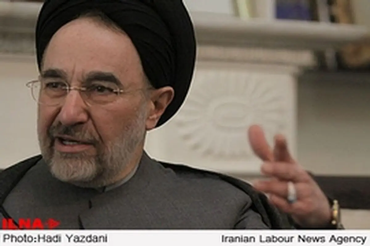 دیدار کمیته جوانان کشوری و استان تهران حزب اعتماد ملی با سیدمحمد خاتمی
