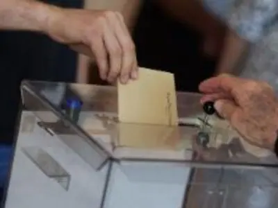 دور دوم انتخابات پارلمانی فرانسه آغاز شد