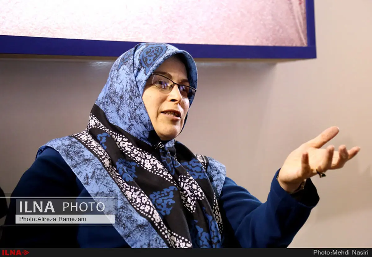 دیدگاه آذر منصوری درباره ابطال آرای مینو خالقی در اصفهان