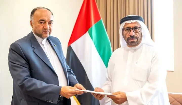 رئیس الإمارات یتلقى دعوة من الرئیس الإیراني لزیارة طهران