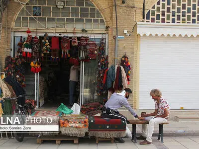 بازار وکیل