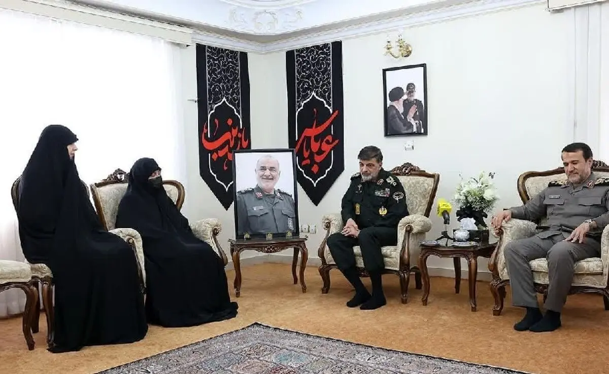 دیدار سردار رادان با خانواده فرماندهان شهید/ وقایع جنگ ۱۲ روزه تکرار تاریخ عاشورا بود