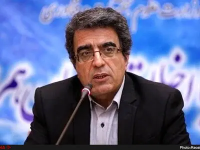عدم پذیرش دانشجویان ایرانی در رشته‌های با فناوری برتر/ صنعت، توانایی جذب فارغ‌التحصیلان‌ را ندارد