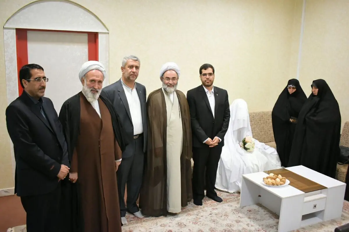 مهریه ازدواج در حد متعارف تعیین شود