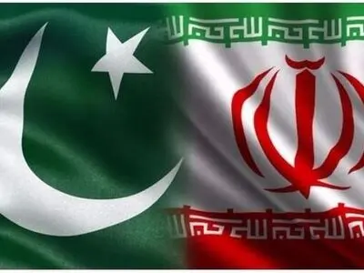 بانک مشترک بین ایران و پاکستان راه‌اندازی شود/ تجارت دو کشور کاملا سنتی است
