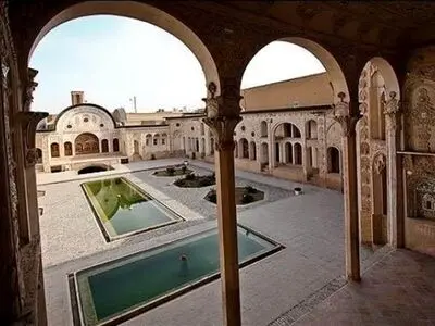  اعتبار ۳۰۰ میلیارد تومانی برای بازسازی خانه بروجردی کاشان کافی نیست