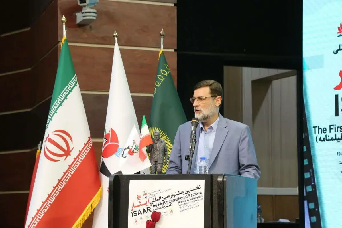 سینما تاثیر فوق‌العاده‌ای در ایجاد باورها و نظام رفتاری جامعه دارد