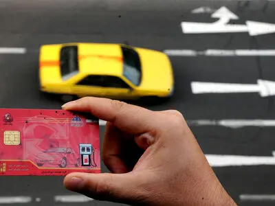 بیش از ۱۸۰۰ کارت سوخت تاکسیرانان متخلف باطل شد